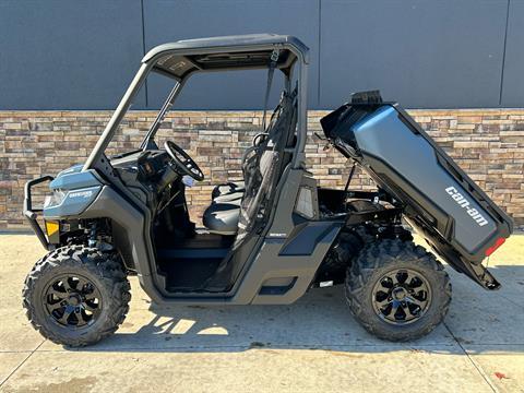 2025 Can-Am Defender XT HD9 in Columbia, Missouri - Photo 7