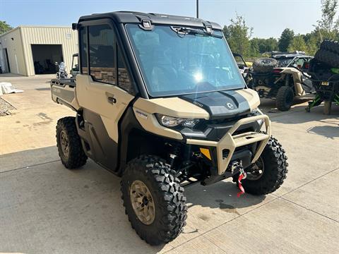 2025 Can-Am Defender Limited in Columbia, Missouri - Photo 3