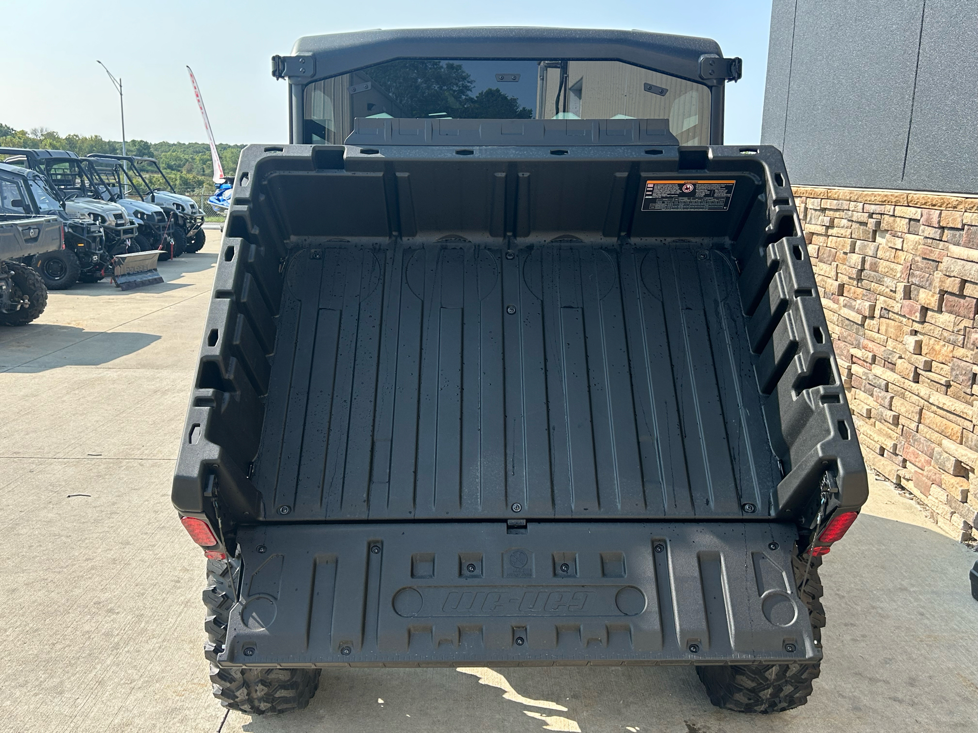 2025 Can-Am Defender Limited in Columbia, Missouri - Photo 5