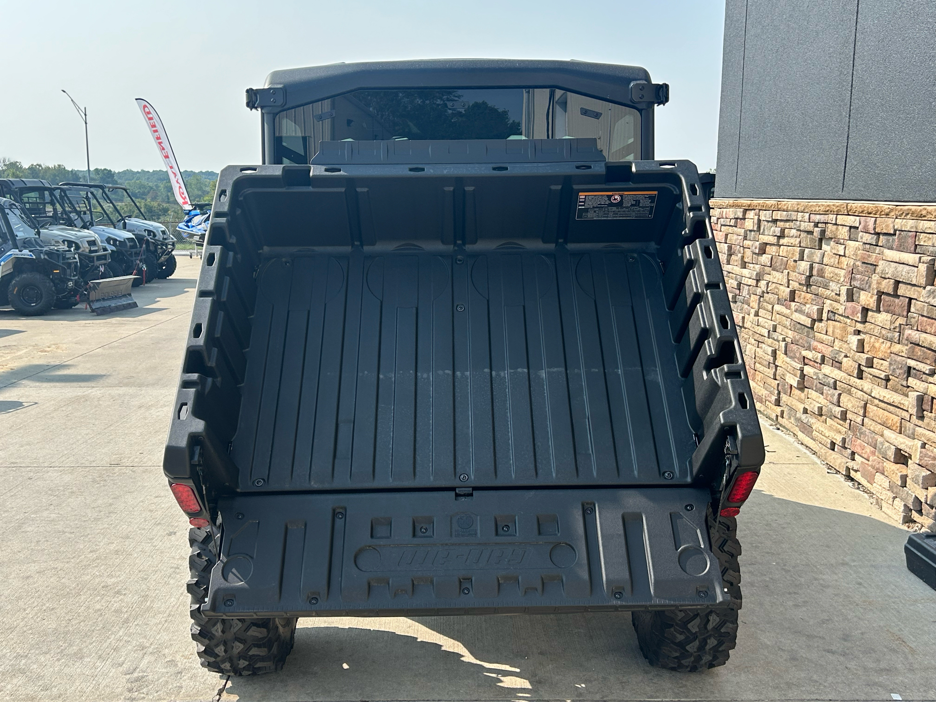 2025 Can-Am Defender Limited in Columbia, Missouri - Photo 6