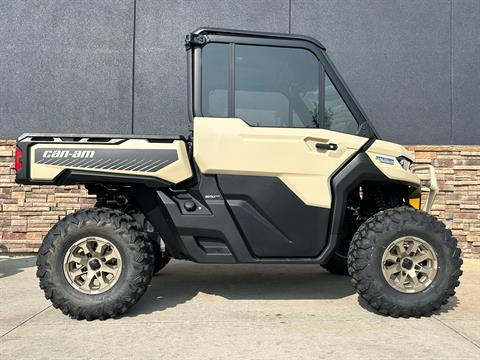 2025 Can-Am Defender Limited in Columbia, Missouri - Photo 14