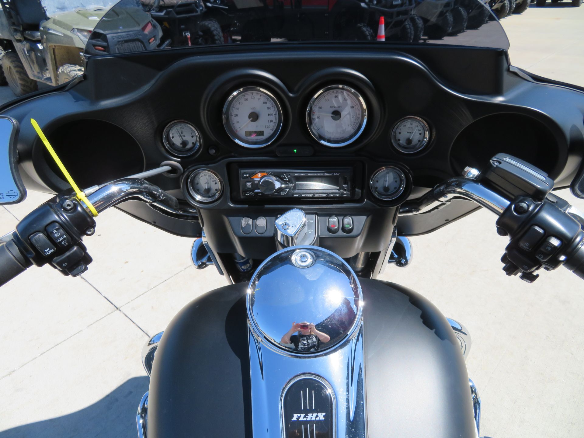 2013 Harley-Davidson Street Glide® in Columbia, Missouri - Photo 12