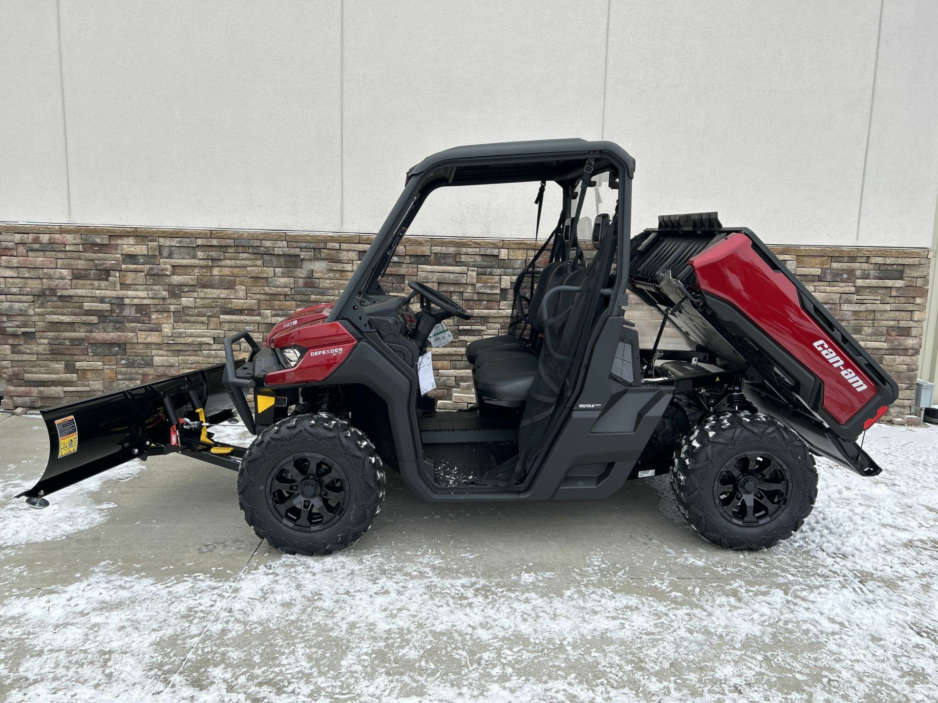 2024 Can-Am Defender XT HD9 in Columbia, Missouri - Photo 7