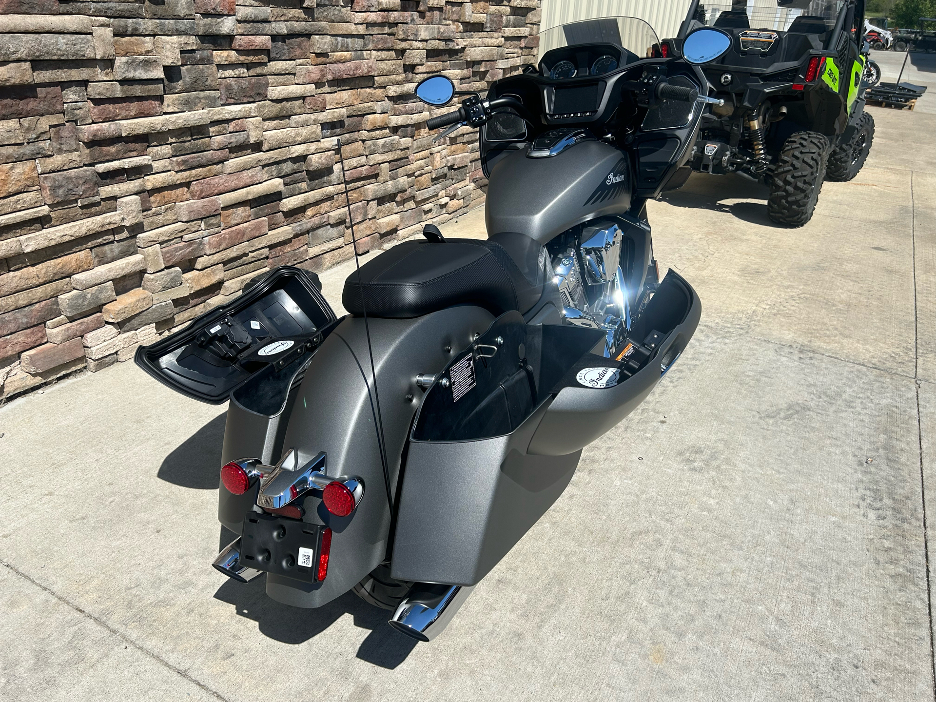 2024 Indian Motorcycle Challenger® in Columbia, Missouri - Photo 6