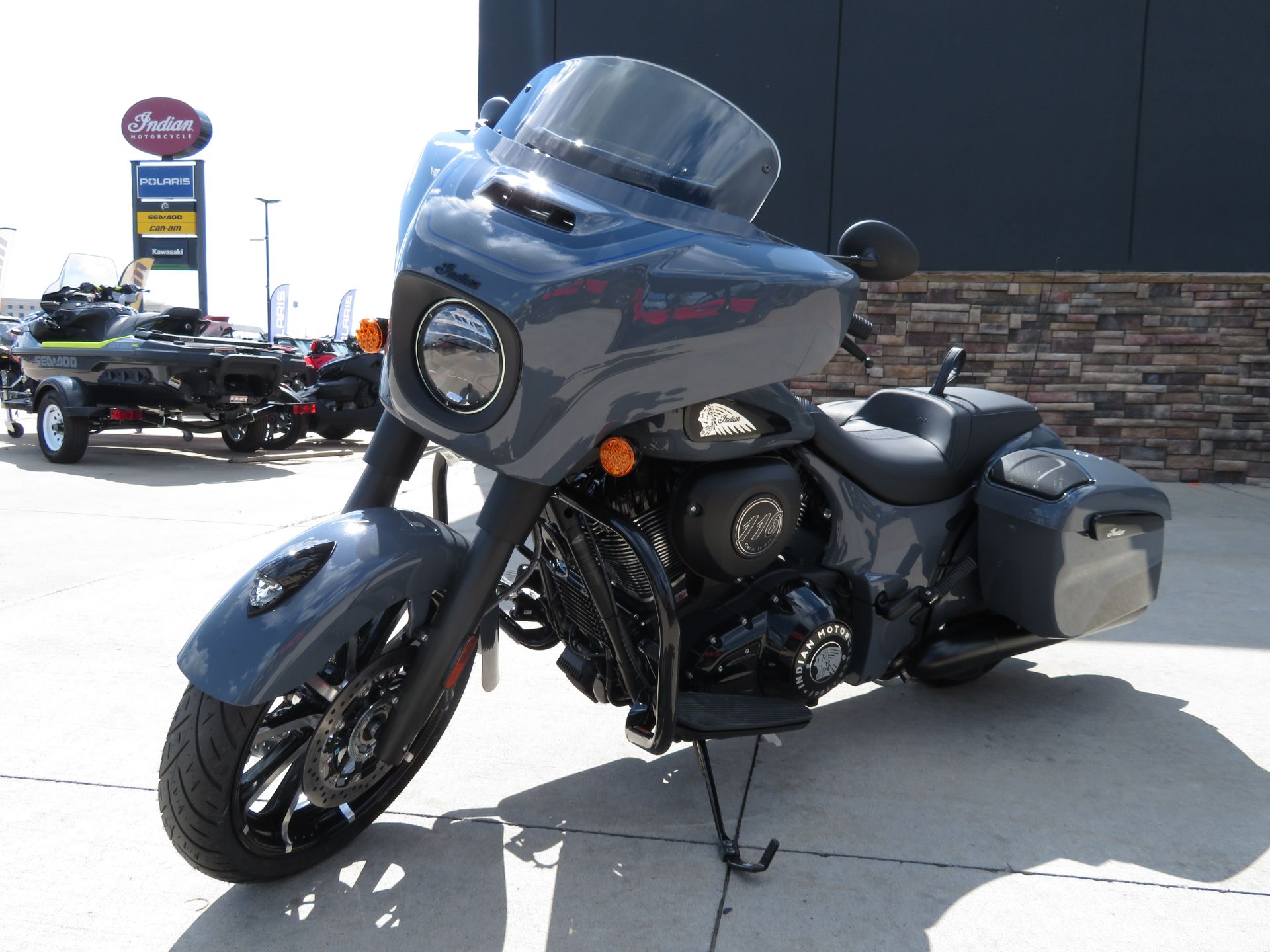 2024 Indian Motorcycle Chieftain® Dark Horse® Icon with PowerBand Audio Package in Columbia, Missouri - Photo 1