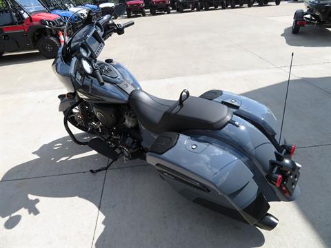 2024 Indian Motorcycle Chieftain® Dark Horse® Icon with PowerBand Audio Package in Columbia, Missouri - Photo 5