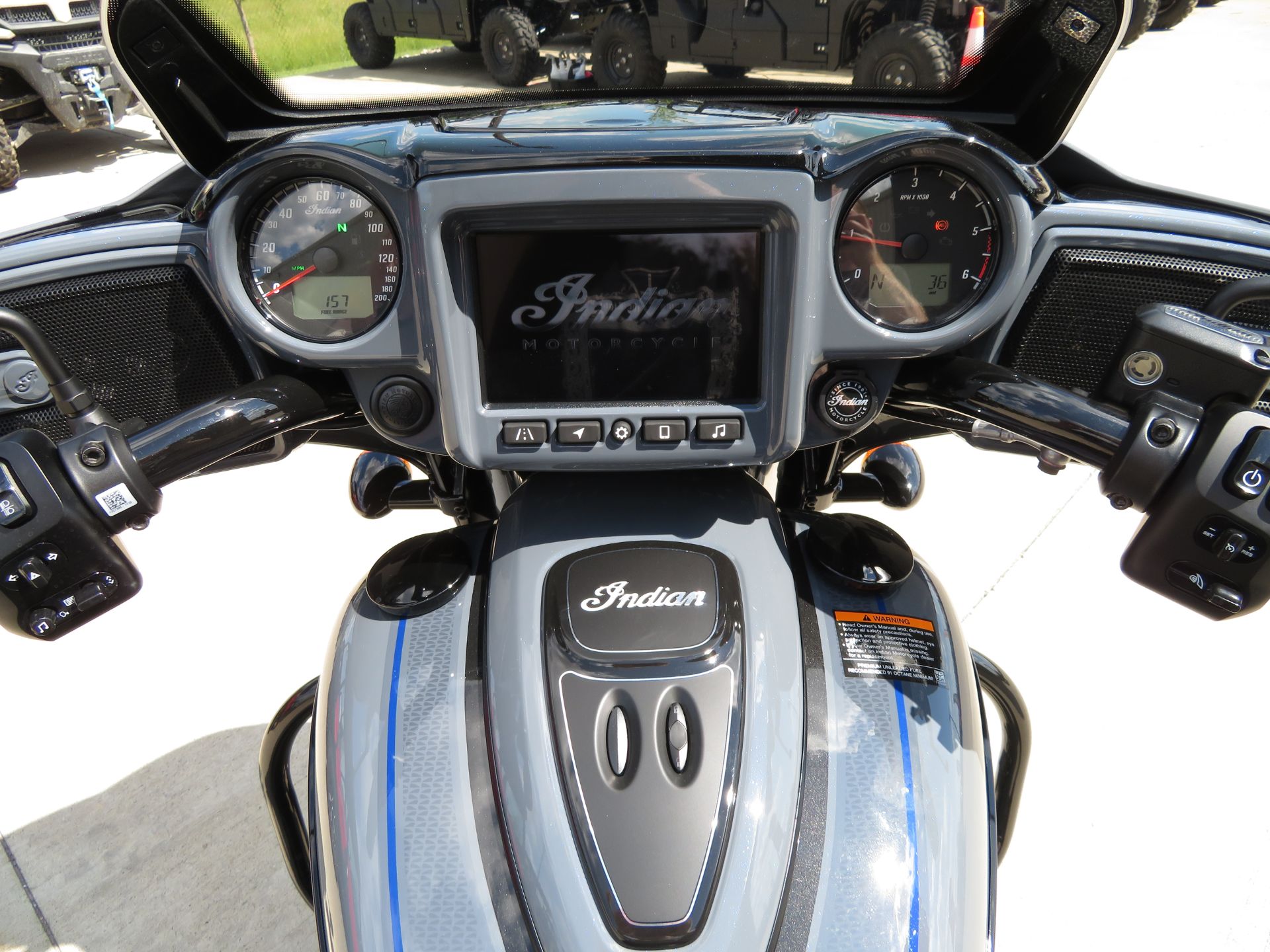 2024 Indian Motorcycle Chieftain® Dark Horse® Icon with PowerBand Audio Package in Columbia, Missouri - Photo 12