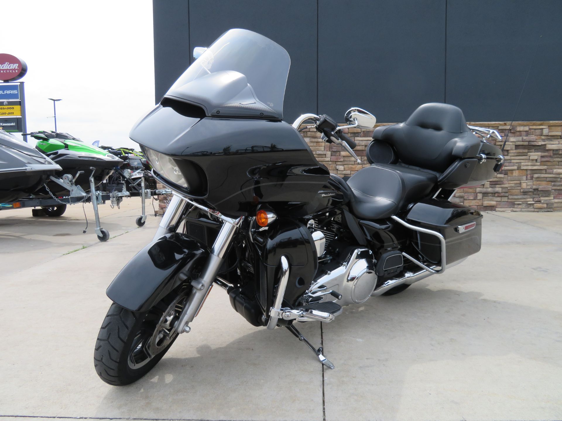 2016 Harley-Davidson Road Glide® Ultra in Columbia, Missouri - Photo 1