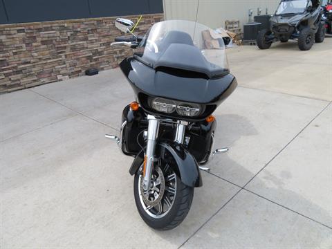 2016 Harley-Davidson Road Glide® Ultra in Columbia, Missouri - Photo 2