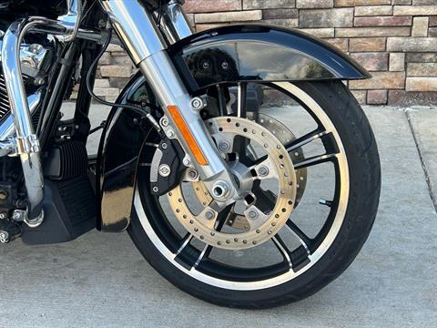 2017 Harley-Davidson Road Glide® Special in Columbia, Missouri - Photo 2