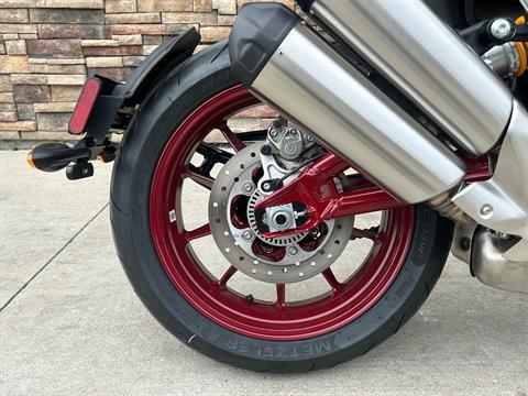 2024 Indian Motorcycle FTR R Carbon in Columbia, Missouri - Photo 3