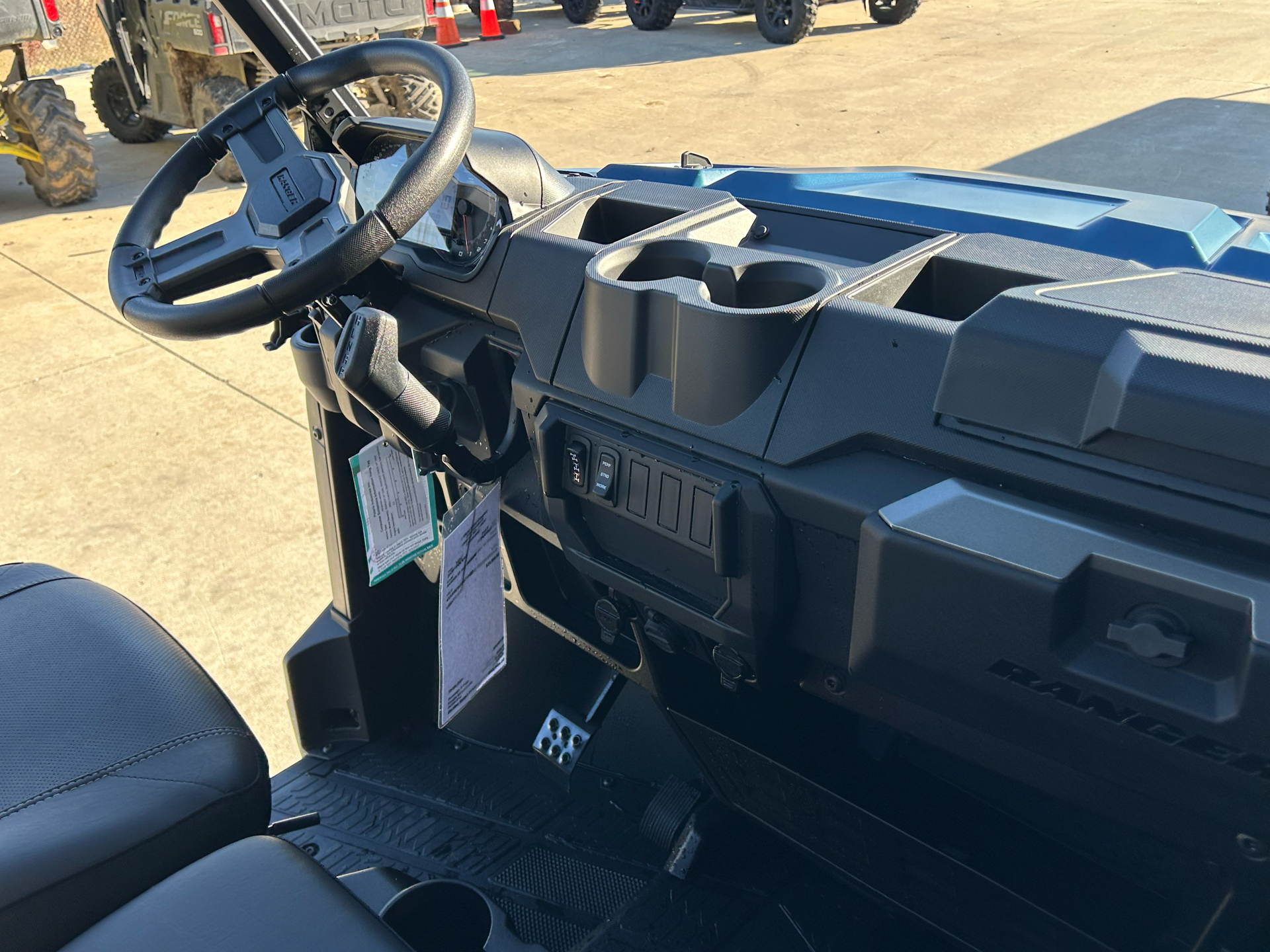 2025 Polaris Ranger XP 1000 Premium in Columbia, Missouri - Photo 7