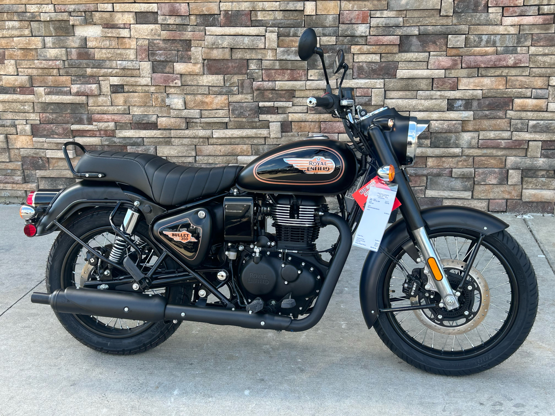 2024 Royal Enfield Bullet 350 in Columbia, Missouri - Photo 10