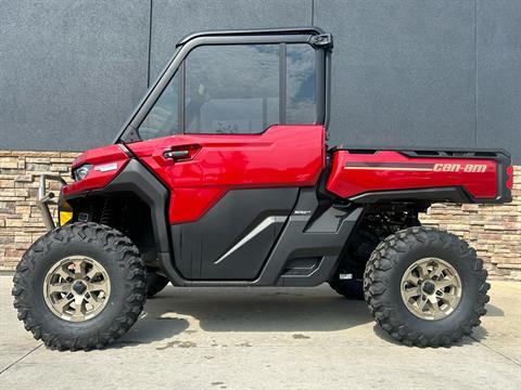 2025 Can-Am Defender Limited in Columbia, Missouri - Photo 1