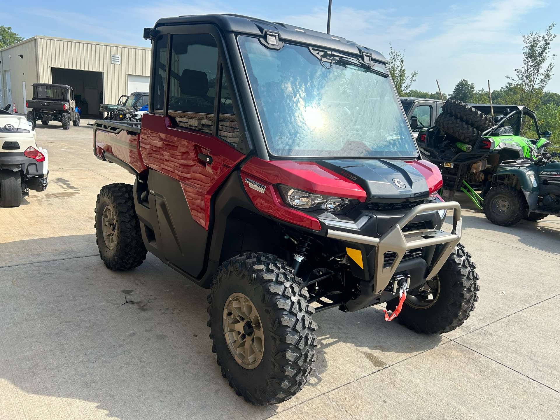 2025 Can-Am Defender Limited in Columbia, Missouri - Photo 4