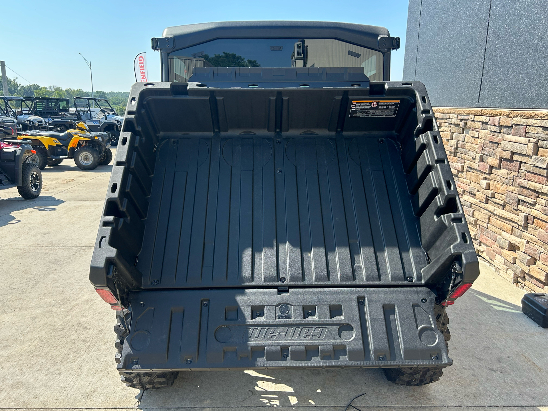 2025 Can-Am Defender Limited in Columbia, Missouri - Photo 6