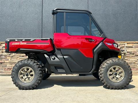 2025 Can-Am Defender Limited in Columbia, Missouri - Photo 15