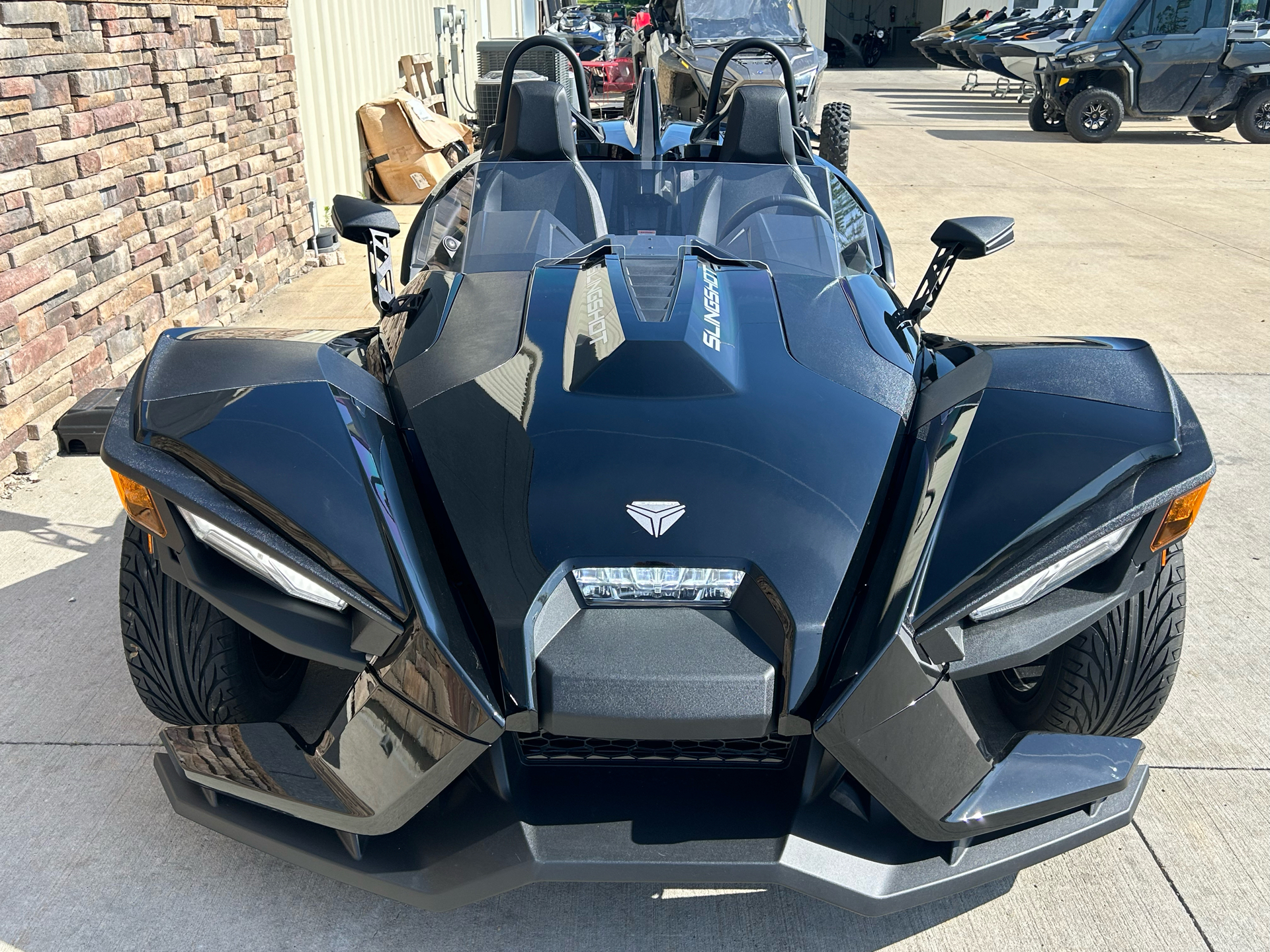 2024 Slingshot Slingshot S w/ Technology Package 1 AutoDrive in Columbia, Missouri - Photo 2