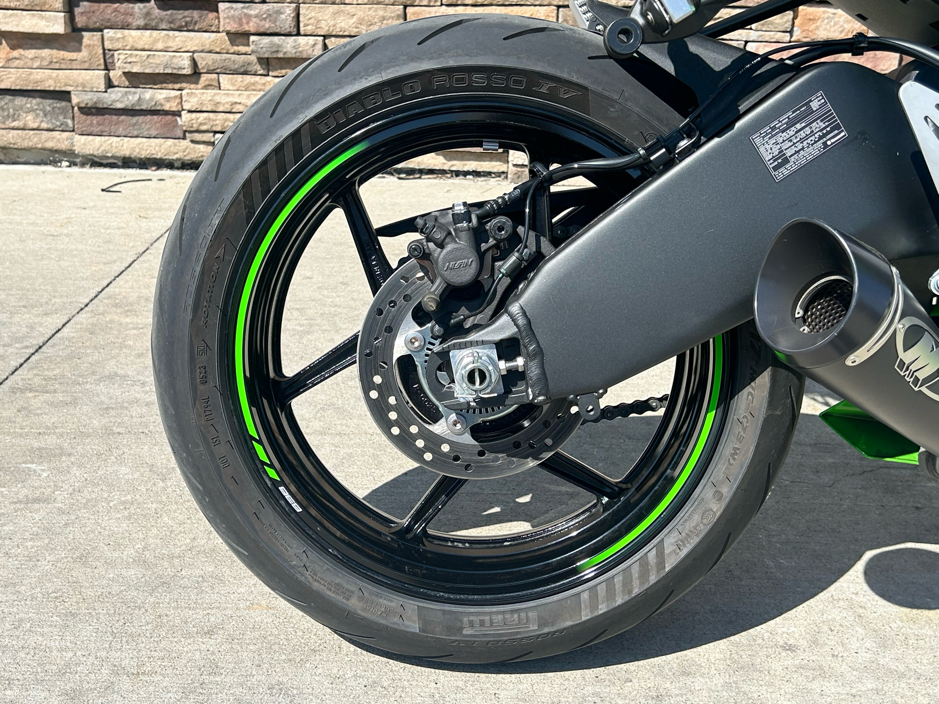 2024 Kawasaki Ninja ZX-6R KRT Edition in Columbia, Missouri - Photo 10