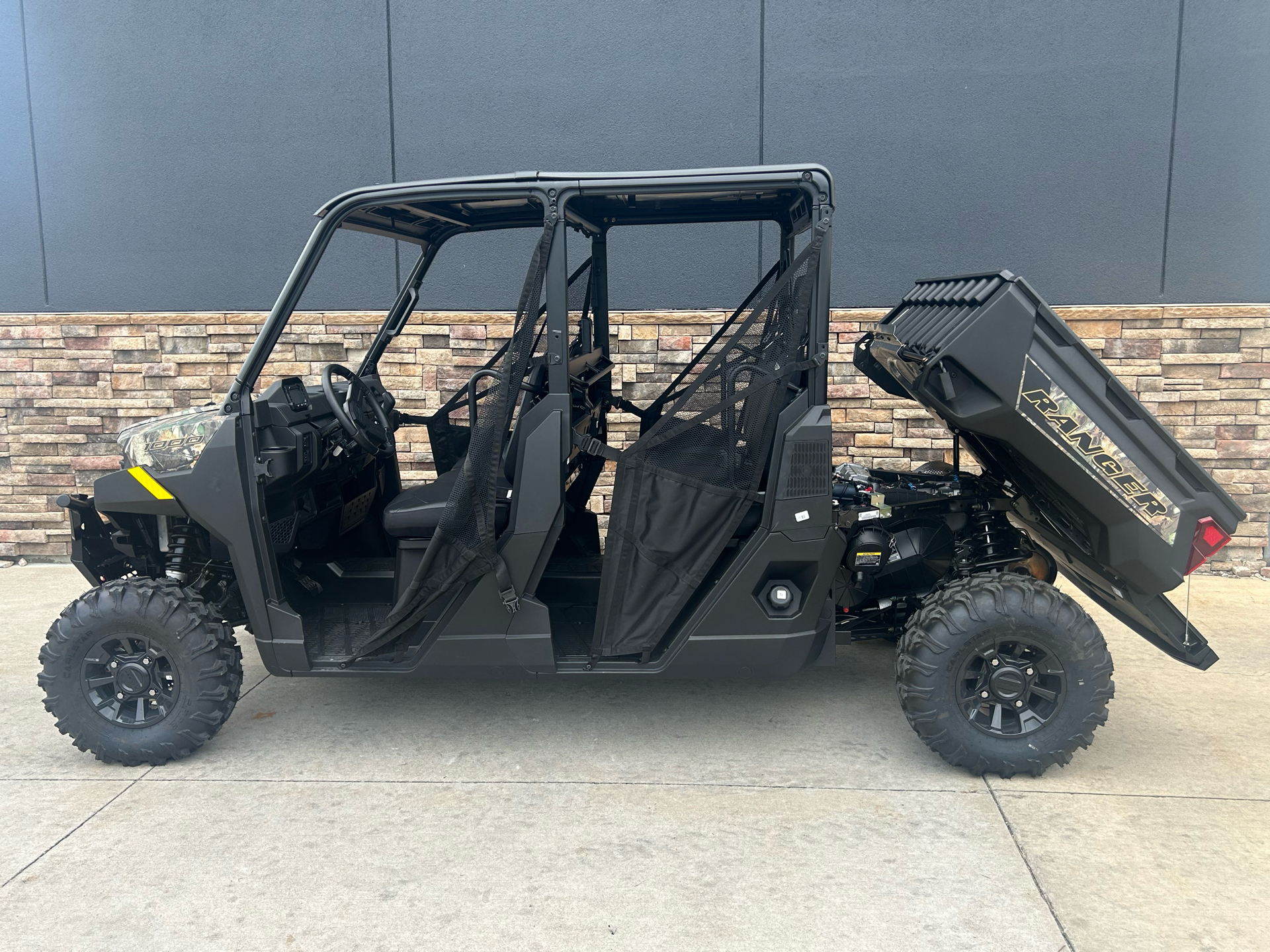 2025 Polaris Ranger Crew 1000 Premium in Columbia, Missouri - Photo 6