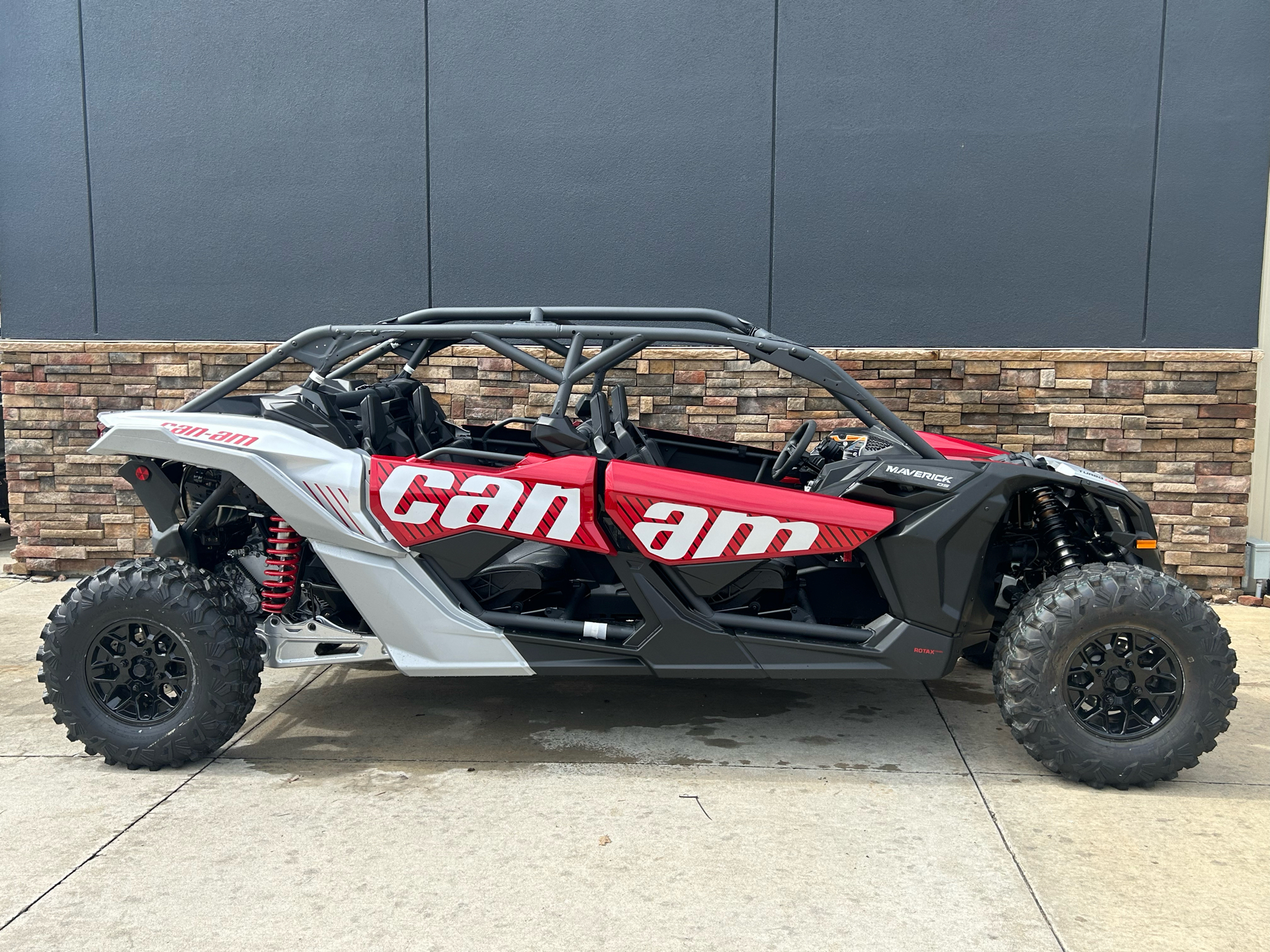 2025 Can-Am Maverick X3 MAX DS Turbo RR in Columbia, Missouri - Photo 8