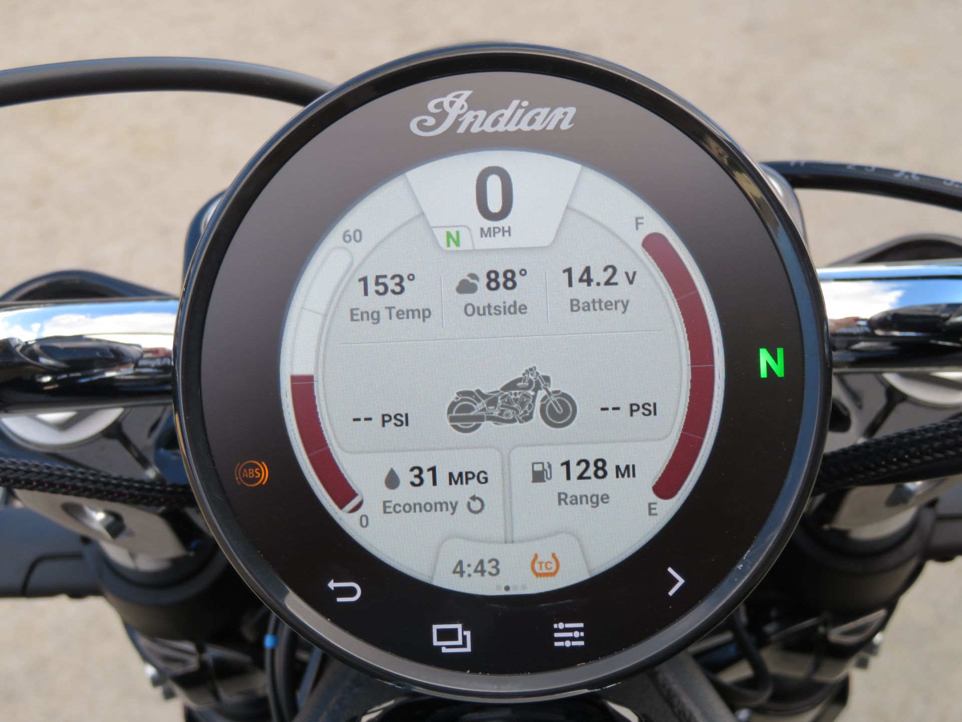 2025 Indian Motorcycle Scout® Classic Limited +Tech in Columbia, Missouri - Photo 15