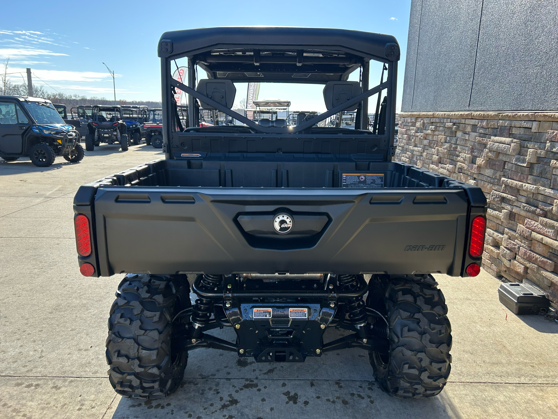 2025 Can-Am Defender MAX XT HD9 in Columbia, Missouri - Photo 5