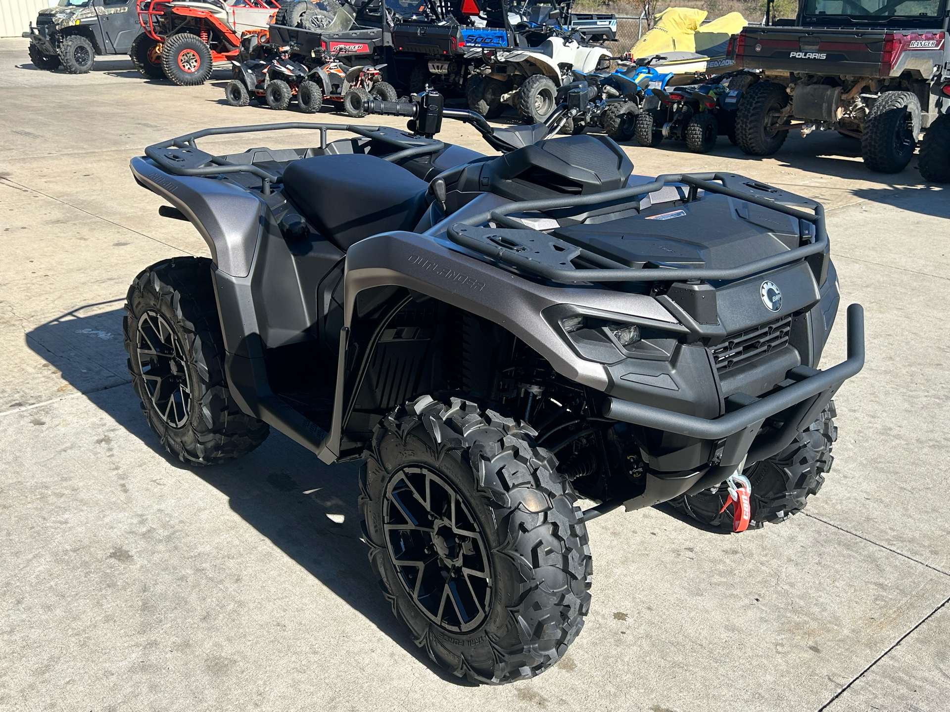 2025 Can-Am Outlander XT 700 in Columbia, Missouri - Photo 4