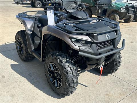 2025 Can-Am Outlander XT 700 in Columbia, Missouri - Photo 4