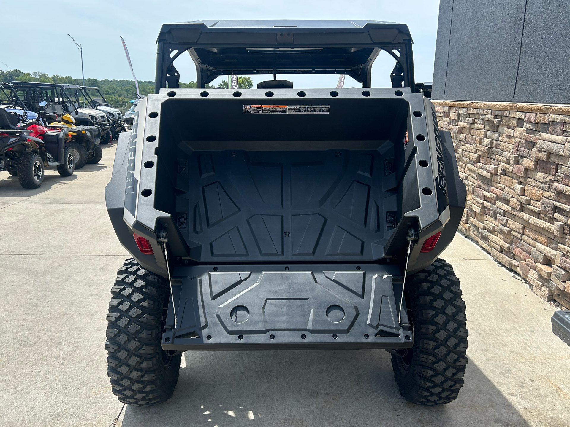 2024 Polaris General XP 1000 Premium in Columbia, Missouri - Photo 6