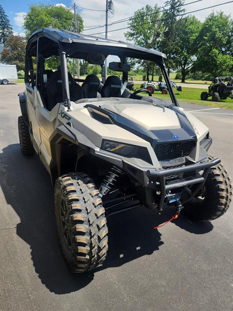 2024 Polaris General XP 4 1000 Ultimate in Tecumseh, Michigan - Photo 2