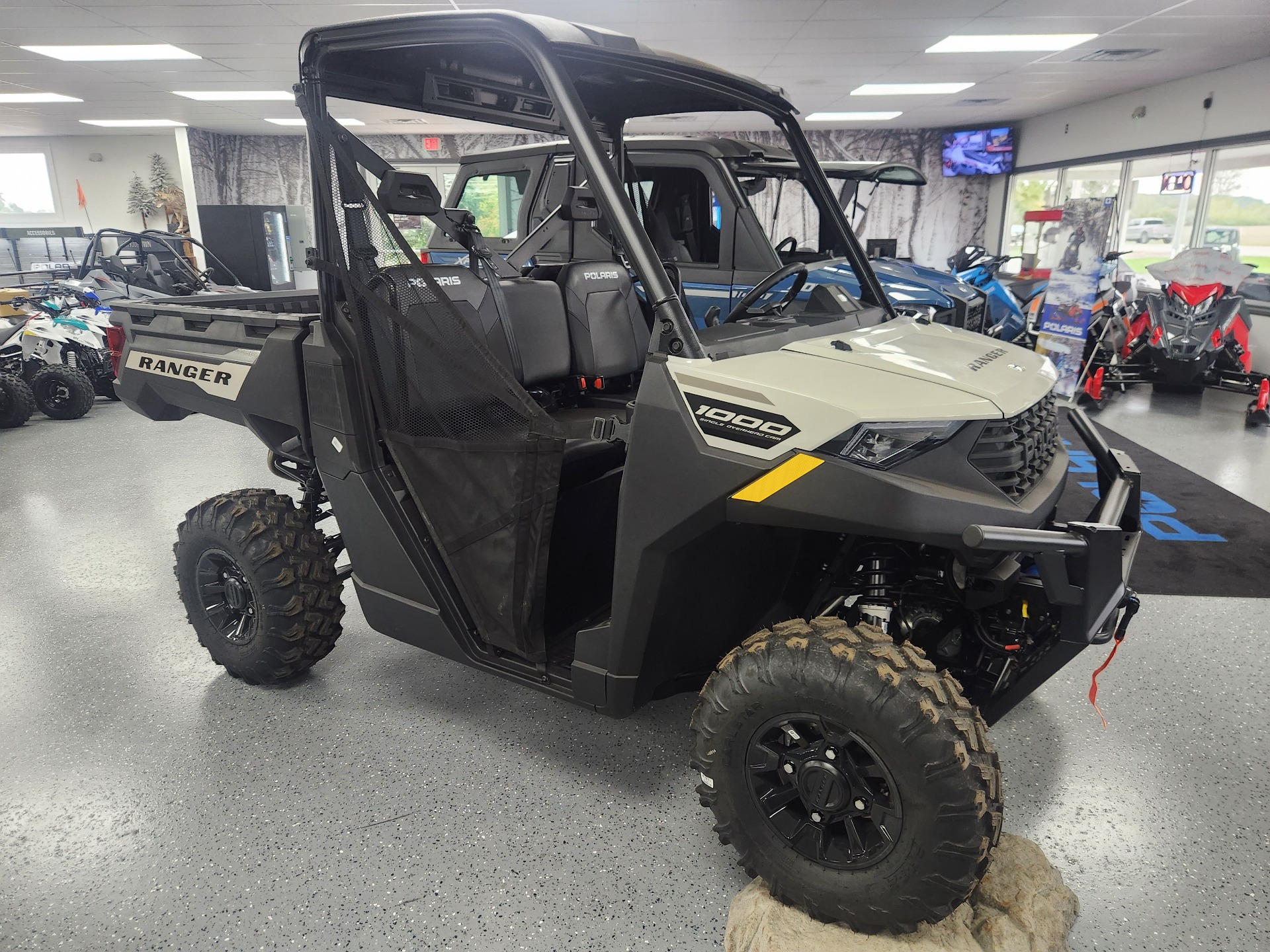 2025 Polaris Ranger 1000 Premium in Tecumseh, Michigan - Photo 1