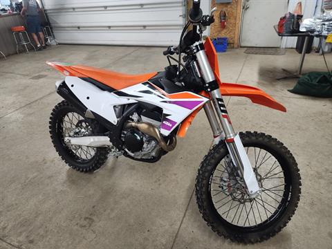 2024 KTM 250 SX-F in Tecumseh, Michigan