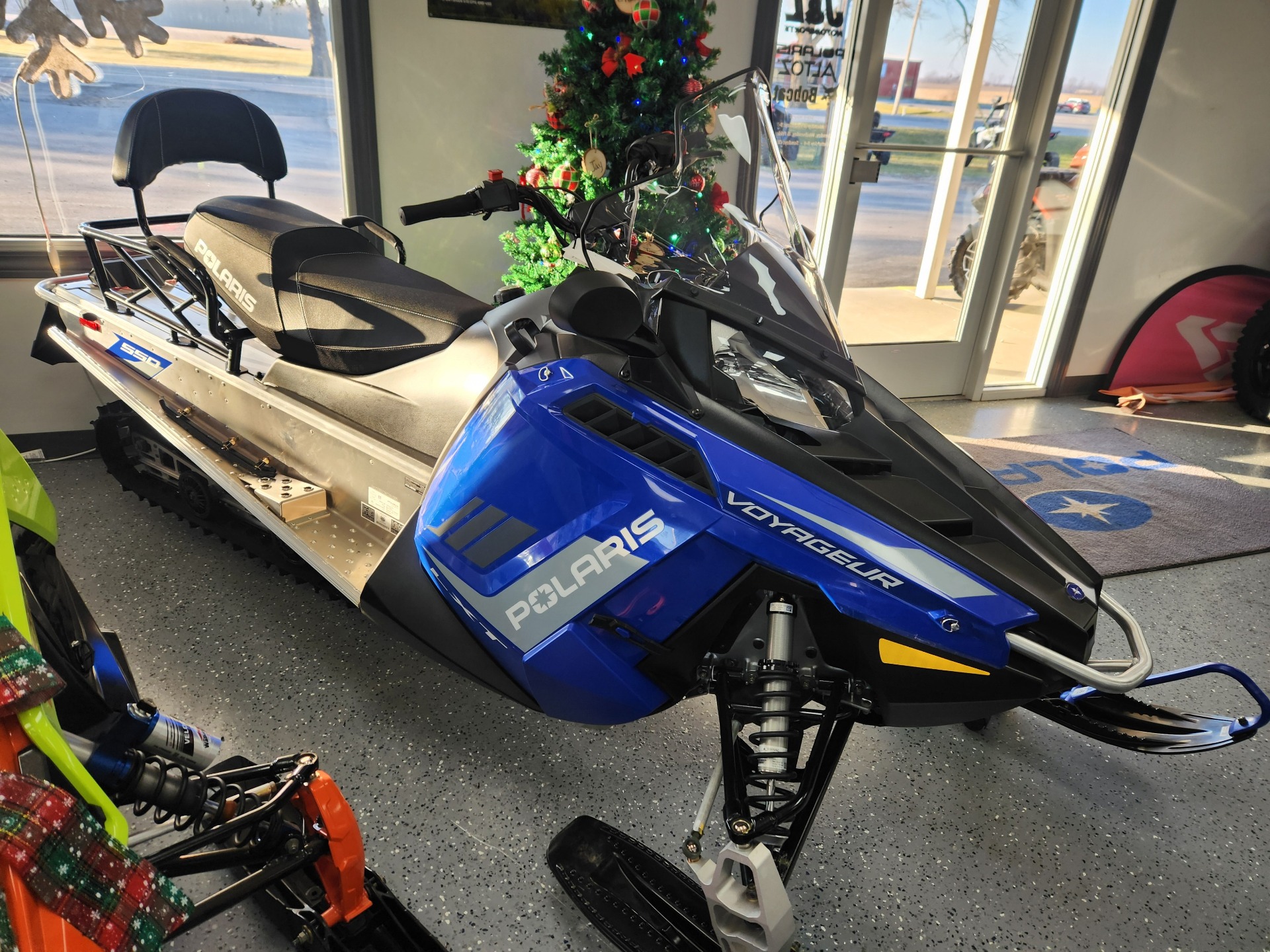 2024 Polaris 550 Voyageur LXT NorthStar Edition 144 ES in Tecumseh, Michigan - Photo 1