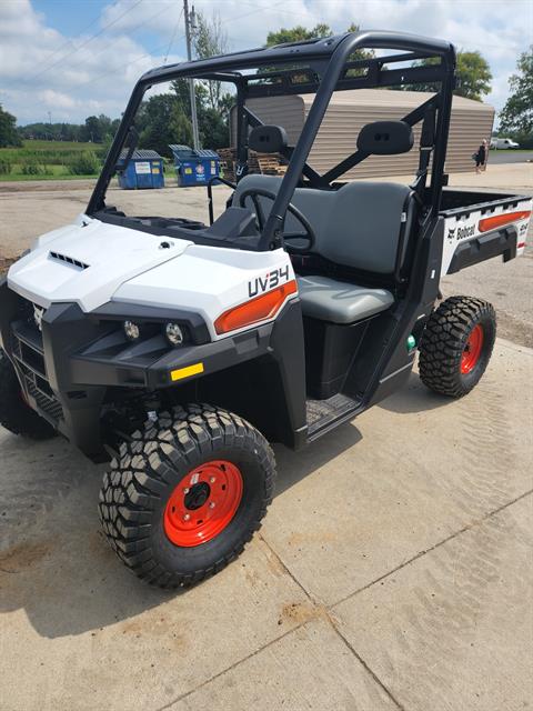 2024 Bobcat UV34 in Tecumseh, Michigan - Photo 2