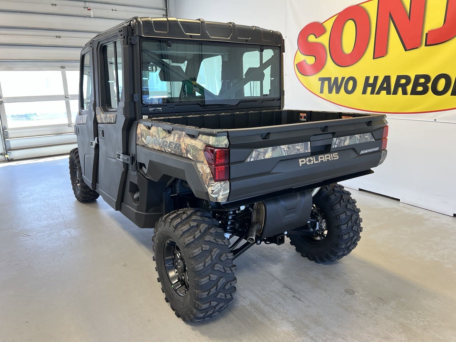 2025 Polaris Ranger Crew XP 1000 NorthStar Edition Ultimate in Two Harbors, Minnesota - Photo 4