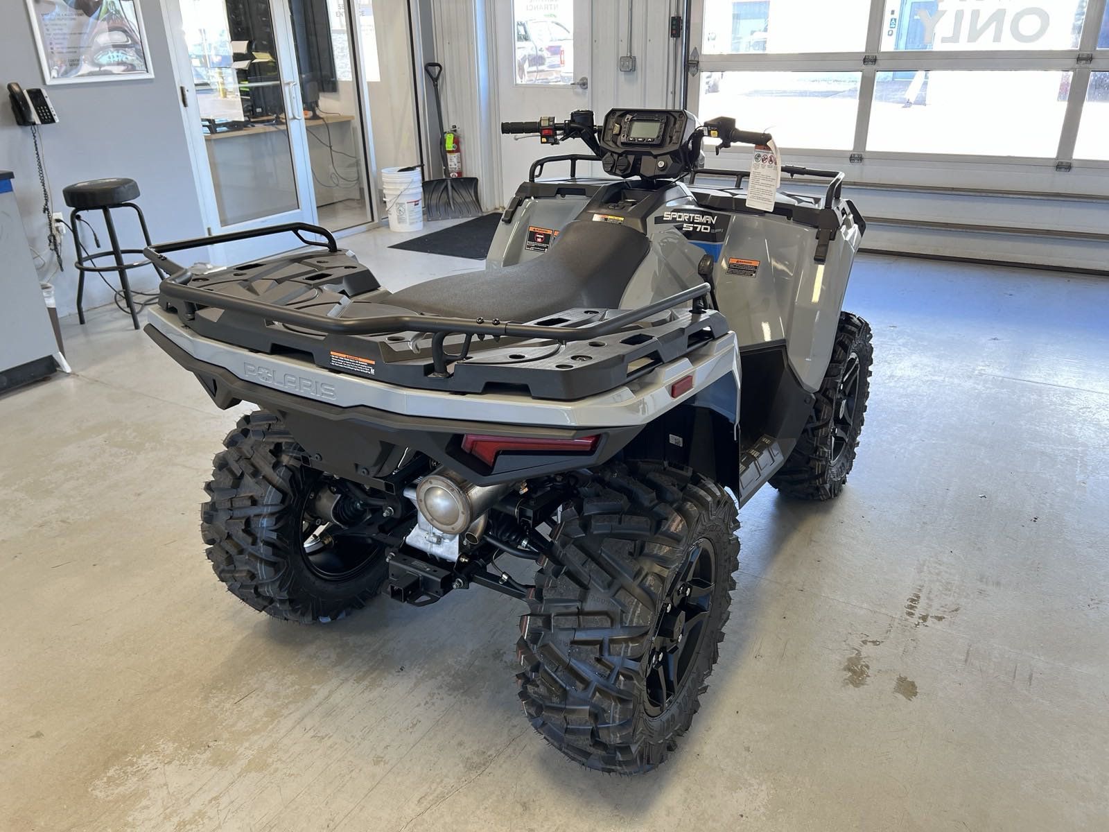 2024 Polaris Sportsman 570 Premium in Two Harbors, Minnesota - Photo 6