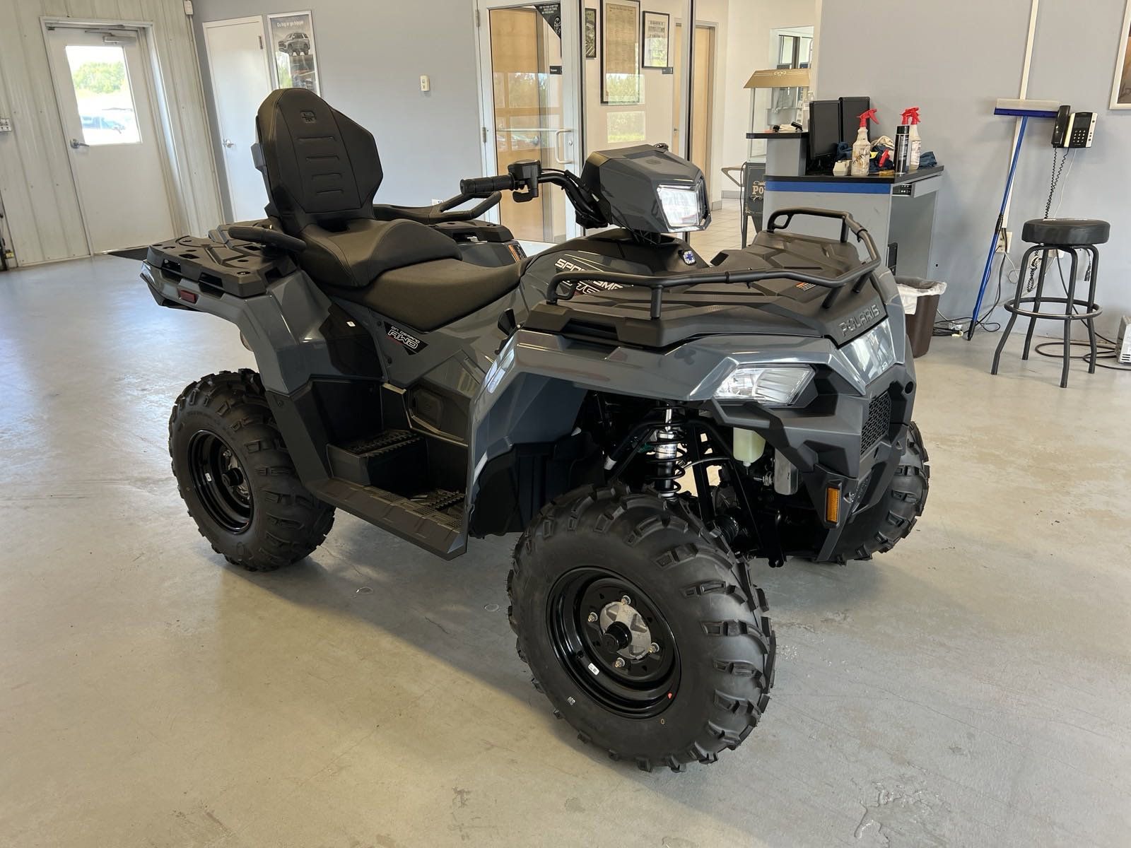 2025 Polaris Sportsman Touring 570 EPS in Two Harbors, Minnesota - Photo 8