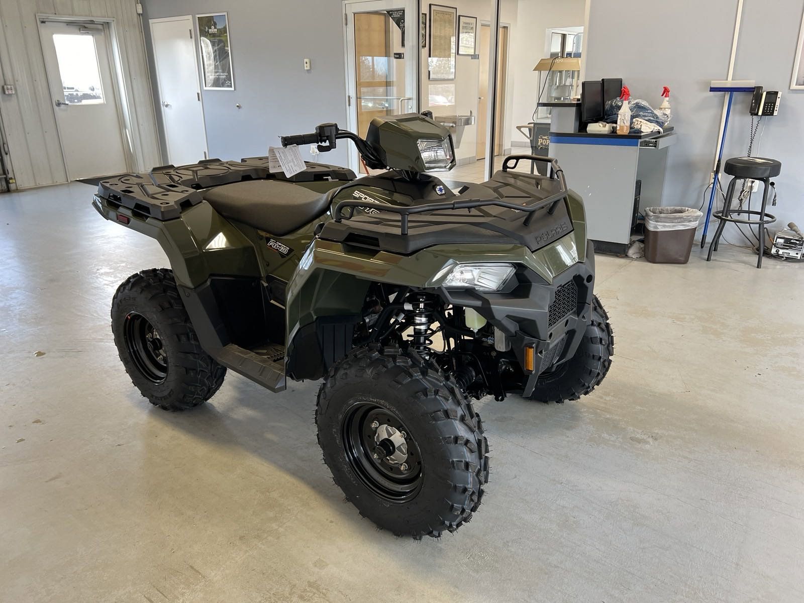 2024 Polaris Sportsman 570 in Two Harbors, Minnesota - Photo 8