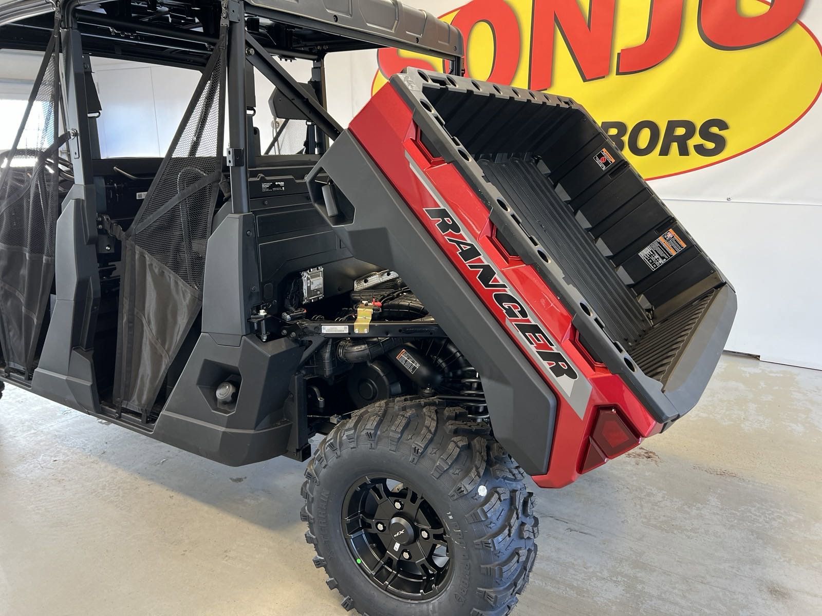 2025 Polaris Ranger Crew XP 1000 Premium in Two Harbors, Minnesota - Photo 13