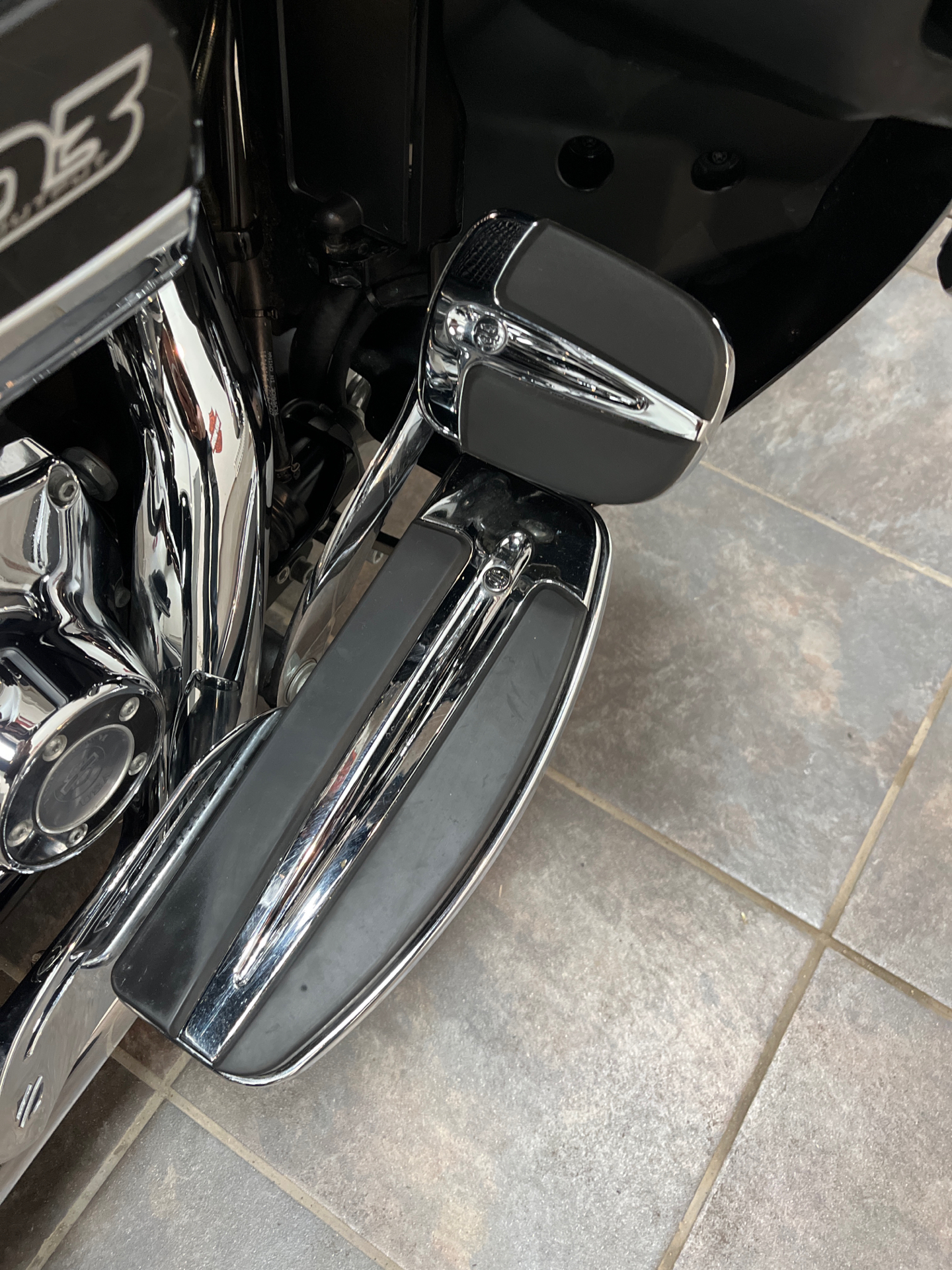 2015 Harley-Davidson Tri Glide® Ultra in Alexandria, Minnesota - Photo 13