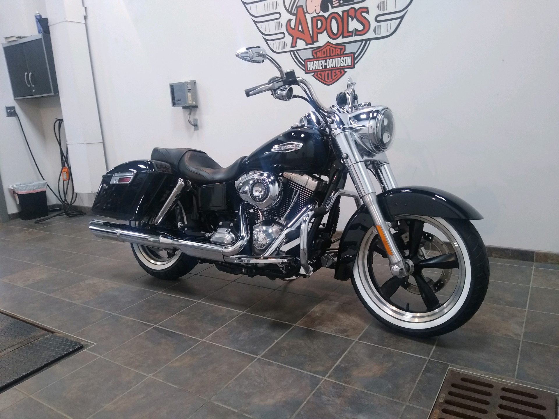 2012 Harley-Davidson Dyna® Switchback in Alexandria, Minnesota - Photo 2