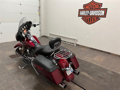 2016 Harley-Davidson Street Glide® Special in Alexandria, Minnesota - Photo 4