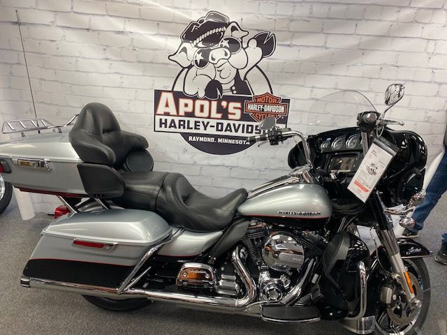 2015 Harley-Davidson Electra Glide® Ultra Classic® in Alexandria, Minnesota - Photo 1