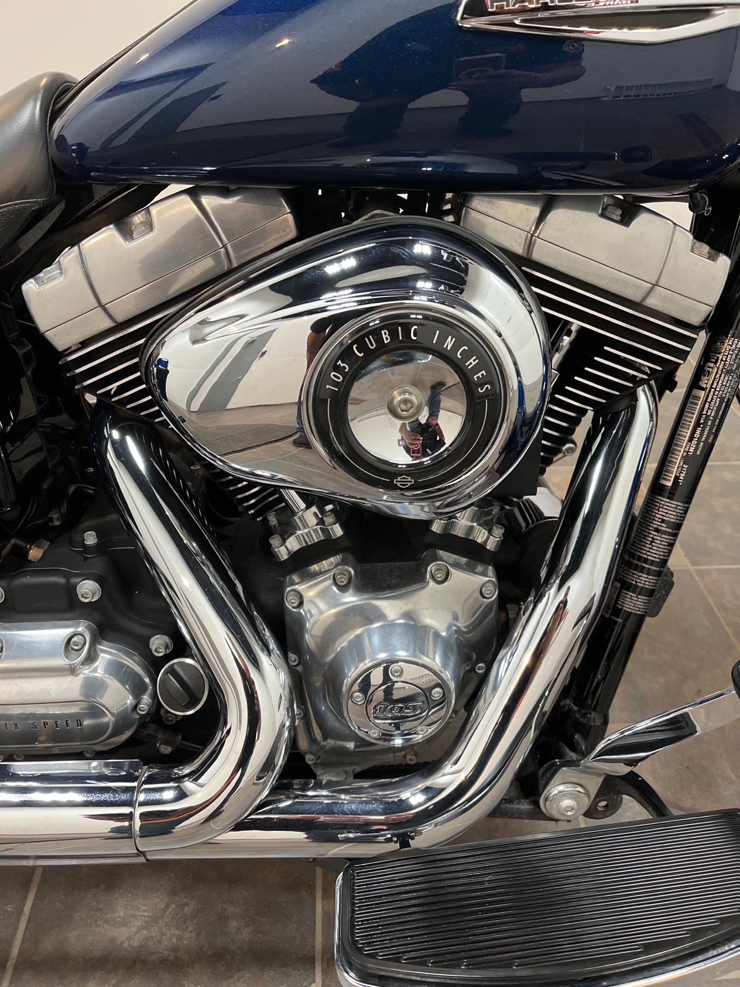 2013 Harley-Davidson Dyna® Switchback™ in Alexandria, Minnesota - Photo 10