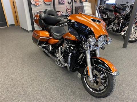 2015 Harley-Davidson Ultra Limited in Alexandria, Minnesota - Photo 2