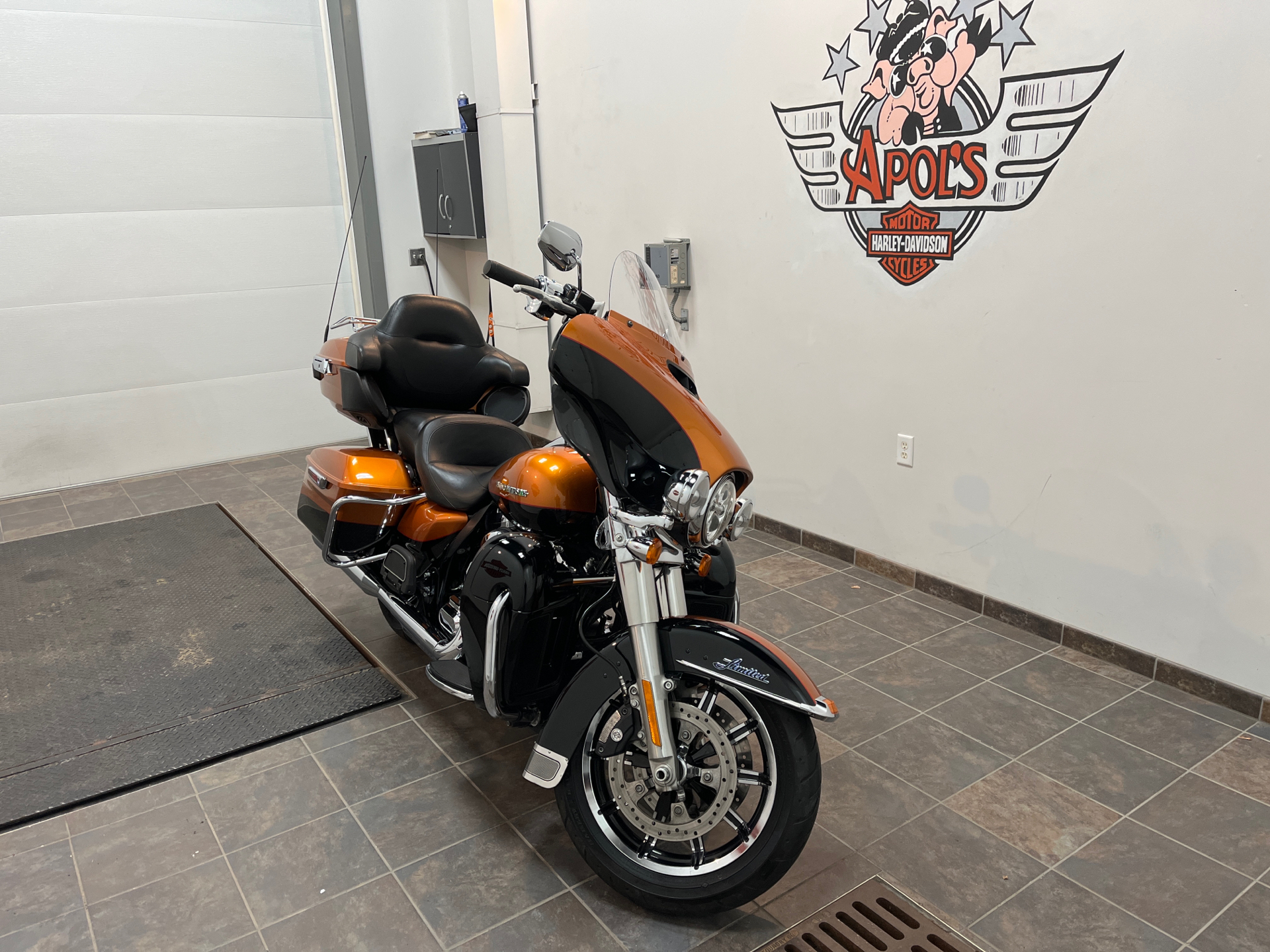 2014 Harley-Davidson Ultra Limited in Alexandria, Minnesota - Photo 2
