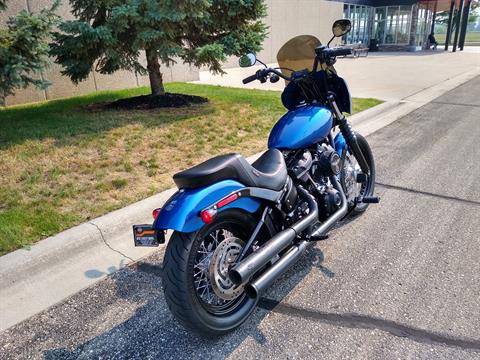 2018 Harley-Davidson Street Bob® 107 in Alexandria, Minnesota - Photo 4