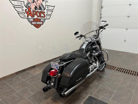 2007 Harley-Davidson Road King® Custom in Alexandria, Minnesota - Photo 3
