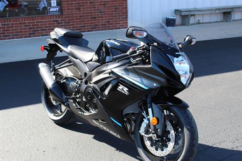 2024 Suzuki GSX-R600 in Sanford, North Carolina - Photo 3